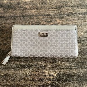 Large Coach Wallet - Light Grey
